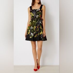 ❤️KAREN MILLEN BLACK FLORAL A LINE DRESS